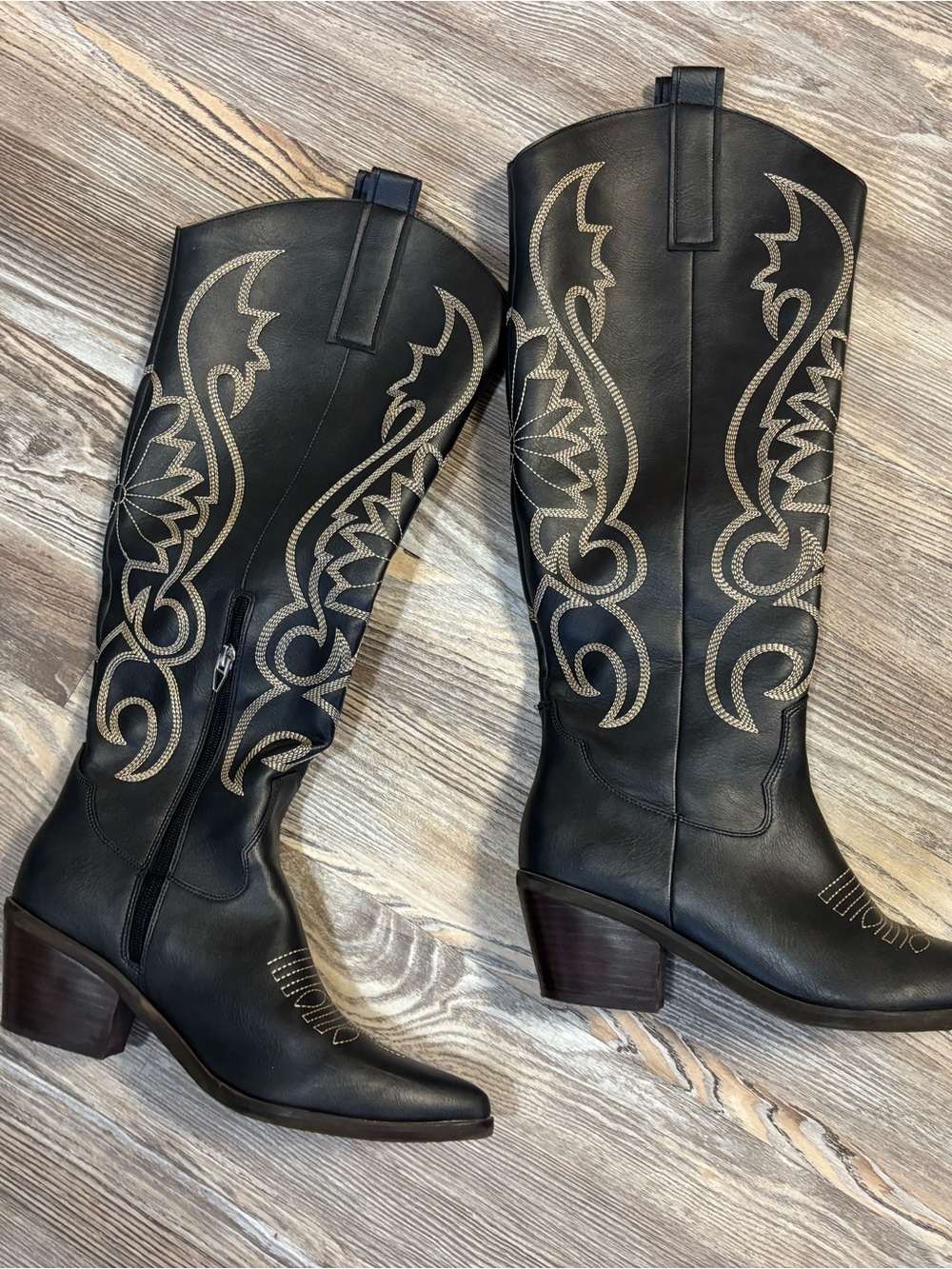 Women's MiiM Tall Western Cowgirl Black Boots - 8.5 Worn Once!